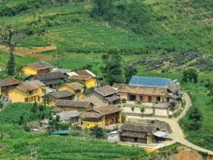 CAO NGUYÊN ĐÁ ĐỒNG VĂN – LÀNG VH LÔ LÔ CHẢI SÔNG NHO QUẾ - LÀNG VH PẢ VI – SỦNG TRÁI 2 NGÀY 3 ĐÊM