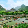 HOA LƯ - TAM CỐC - HANG MÚA - BÁI ĐÍNH - TRÀNG AN 2 NGÀY 1 ĐÊM