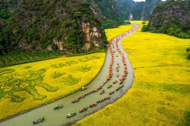 CỐ ĐÔ HOA LƯ - TAM CỐC - HANG MÚA 1 NGÀY