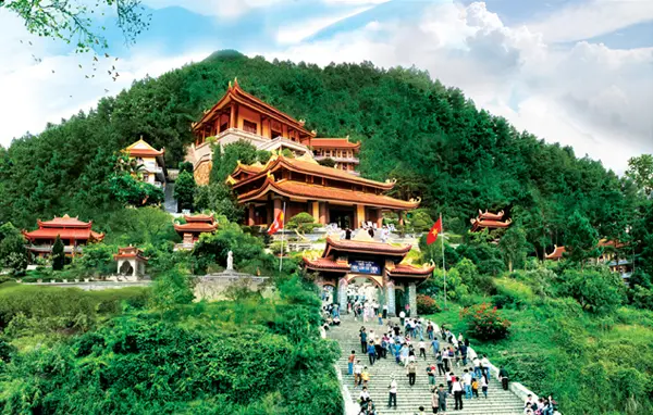 THAM QUAN CHÙA TÂY THIÊN – TAM ĐẢO